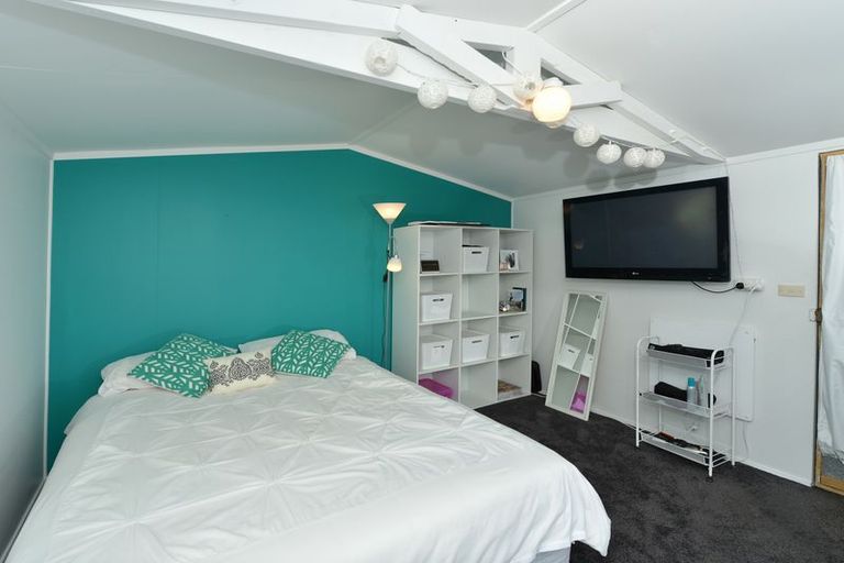 Photo of property in 17 Scott Avenue, Otaki Beach, Otaki, 5512