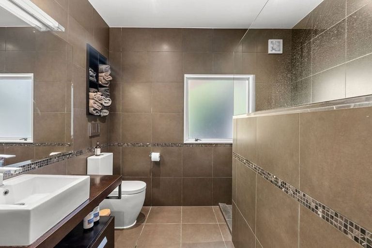 Photo of property in 90b Awa Road, Seatoun, Wellington, 6022