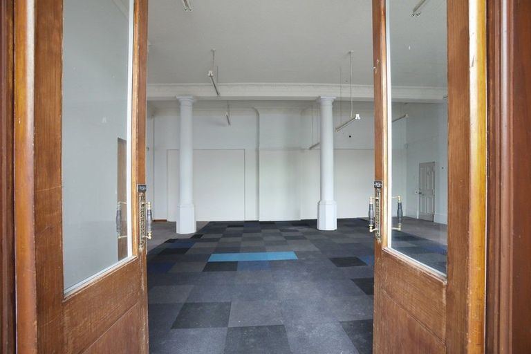 Photo of property in 12/14 High Street, Marton, 4710