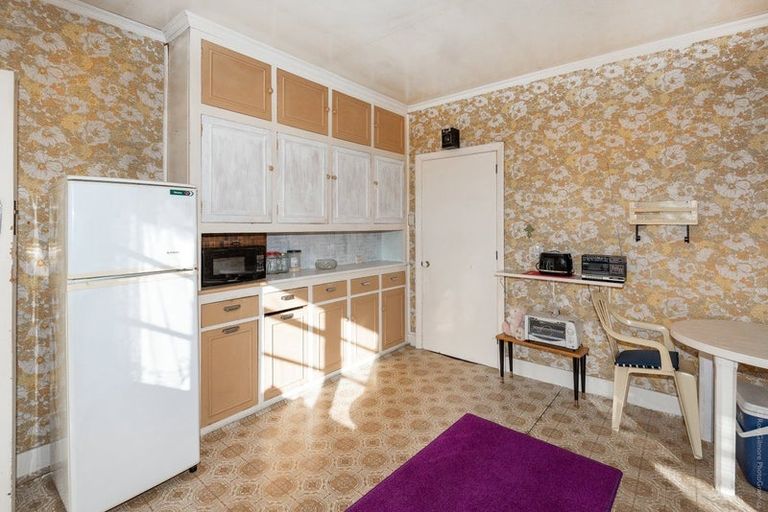 Photo of property in 2/102 Yaldhurst Road, Sockburn, Christchurch, 8042