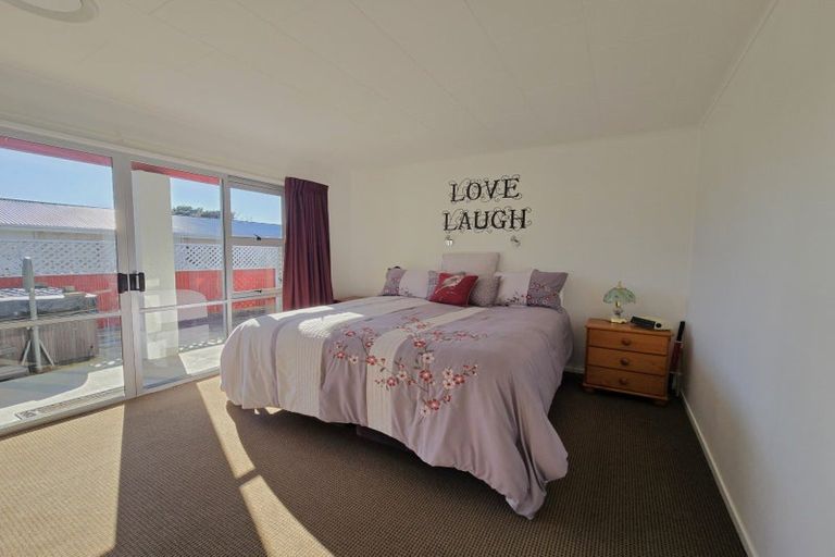 Photo of property in 135 Hall Street, Hokitika, 7810