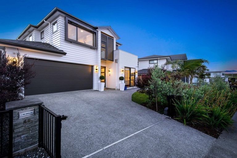 Photo of property in 40 Bounty Road, Long Bay, Auckland, 0630