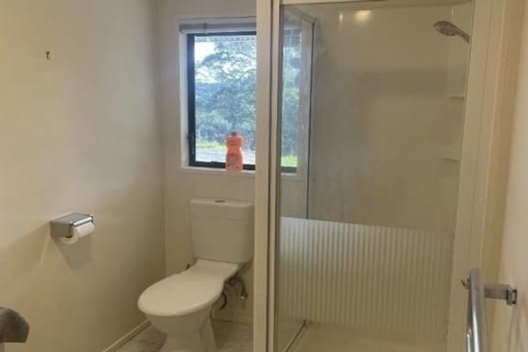 Photo of property in 159 Vaughans Road, Okura, Albany, 0792