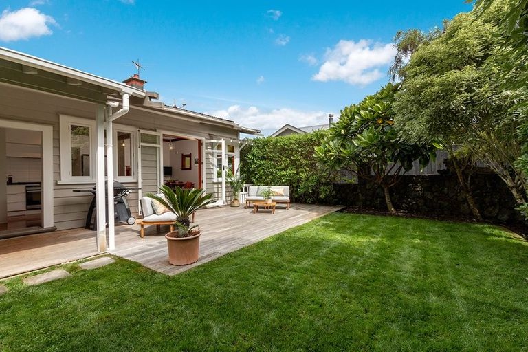 Photo of property in 33 Wairiki Road, Mount Eden, Auckland, 1024