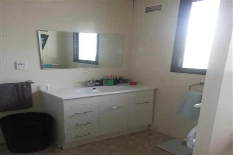 Photo of property in 20c Awatea Street, Ranui, Porirua, 5024