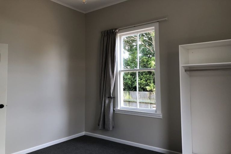 Photo of property in 1 Nixon Street, Hamilton East, Hamilton, 3216