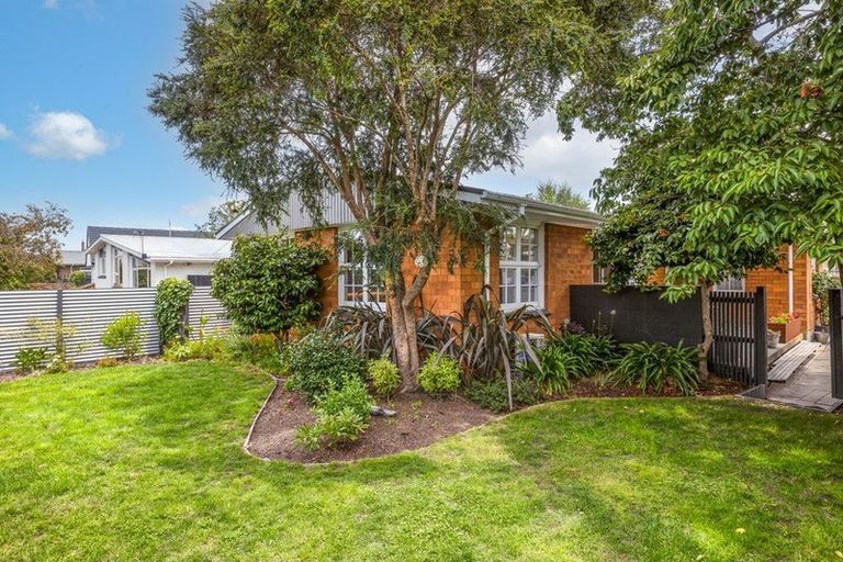 Photo of property in 48 Woolley Street, Avondale, Christchurch, 8061