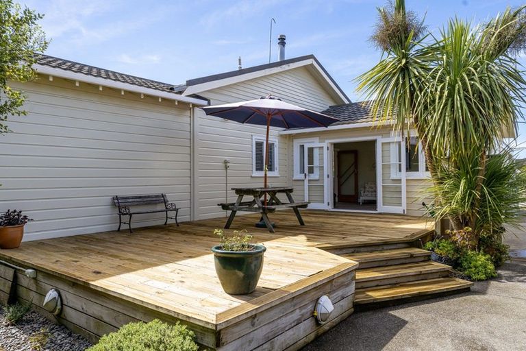 Photo of property in 27 Matahiwi Road, Matahiwi, Masterton, 5888