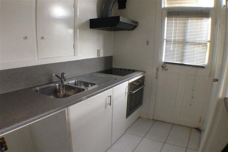 Photo of property in 66 Lonsdale Street, Belleknowes, Dunedin, 9011