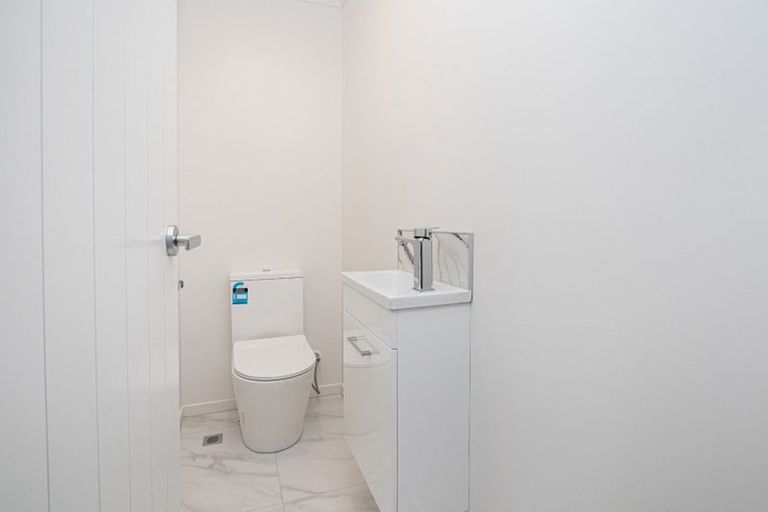 Photo of property in 12a Jamieson Crescent, St Andrews, Hamilton, 3200