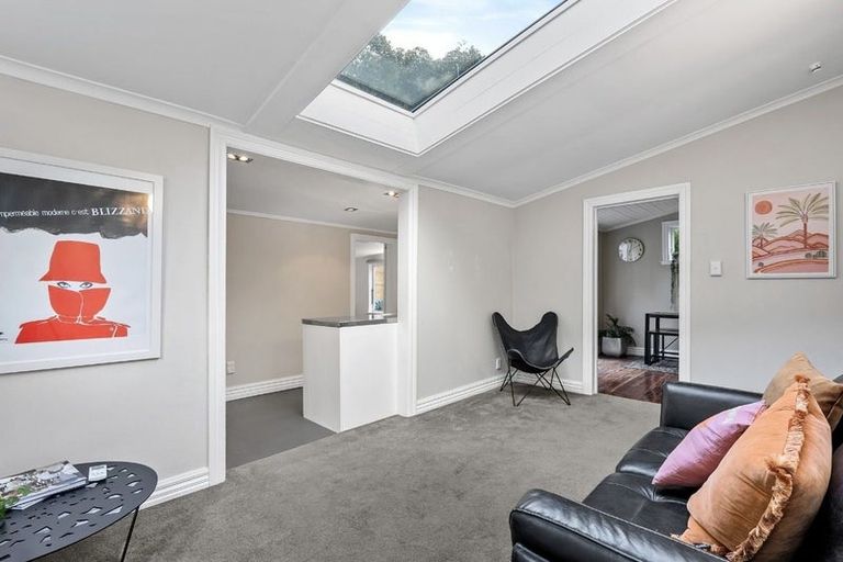 Photo of property in 32 Holloway Road, Aro Valley, Wellington, 6021