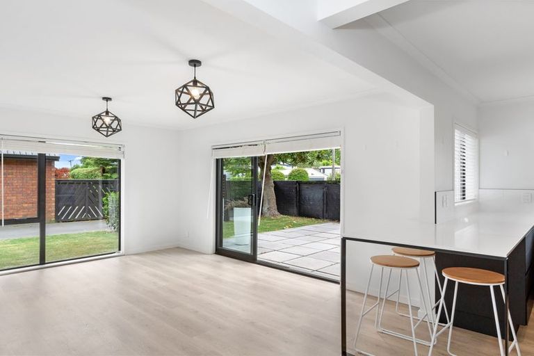 Photo of property in 2/23 Hamilton Avenue, Ilam, Christchurch, 8041