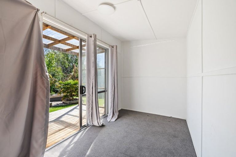 Photo of property in 54 Mahanga Road, Pataua South, Onerahi, 0192