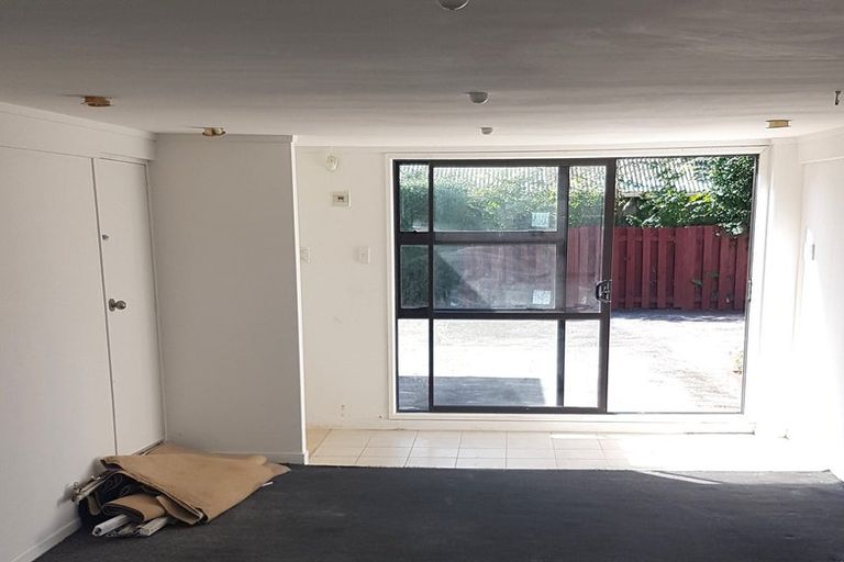 Photo of property in 1/4 Scott Road, Papakura, 2110