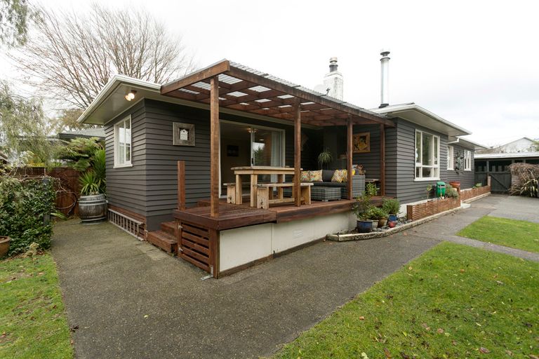 Photo of property in 23 Te Hatepe Avenue, Taupo, 3330