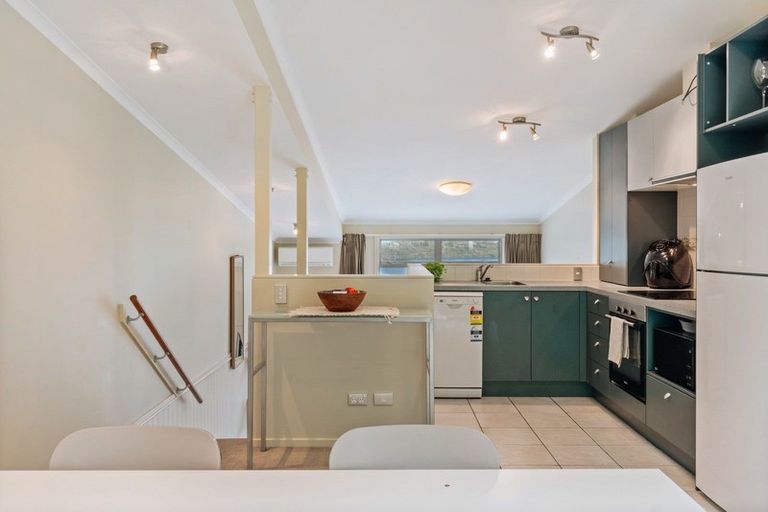 Photo of property in Greenstone Terraces, 27/716 Frankton Road, Queenstown, 9300