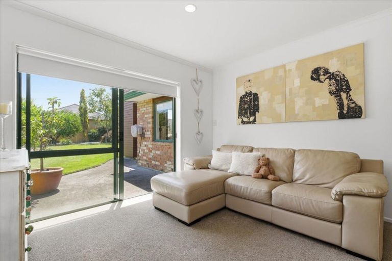 Photo of property in 72 Palm Beach Boulevard, Papamoa Beach, Papamoa, 3118