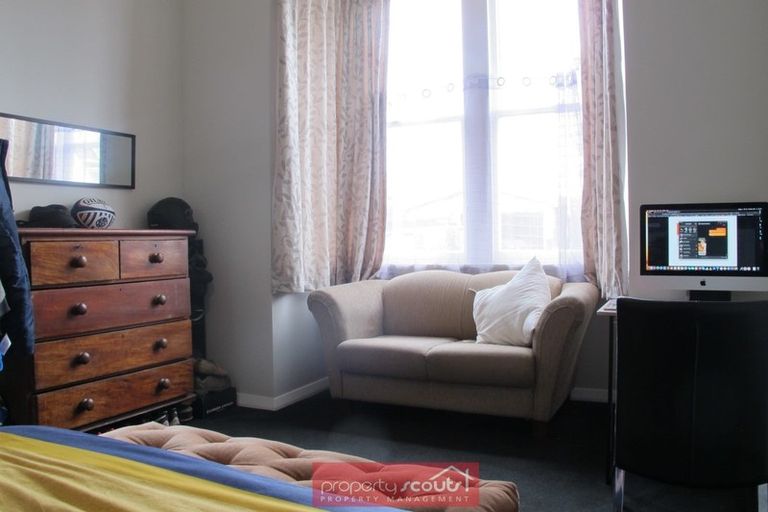 Photo of property in 4 Bathgate Street, South Dunedin, Dunedin, 9012