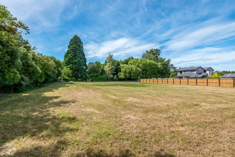 Photo of property in 14 Saint John Street, Southbridge, 7602