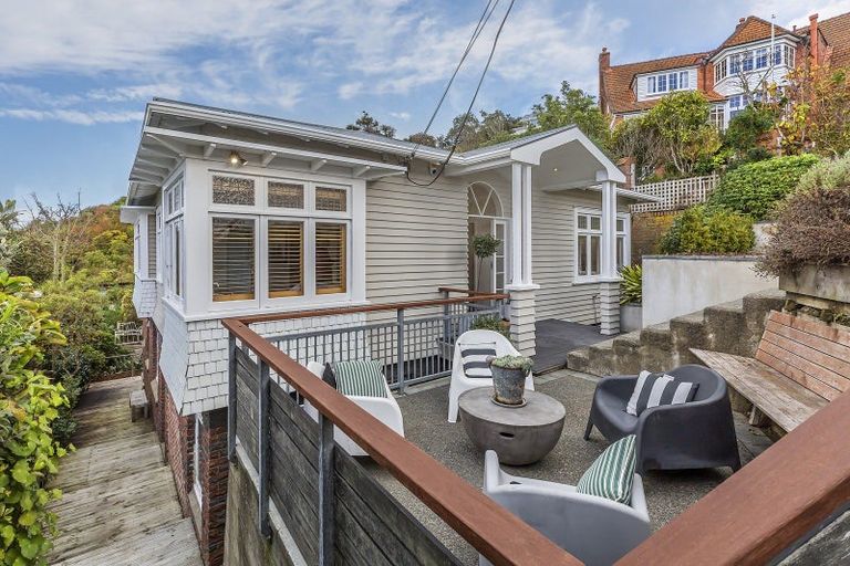 Photo of property in 11 Wade Street, Wadestown, Wellington, 6012