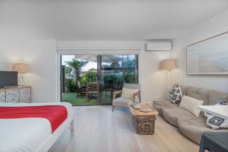 Photo of property in 1/223 Main Road North, Redwood, Christchurch, 8051