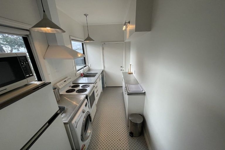 Photo of property in 22 King Edward Parade, Devonport, Auckland, 0624