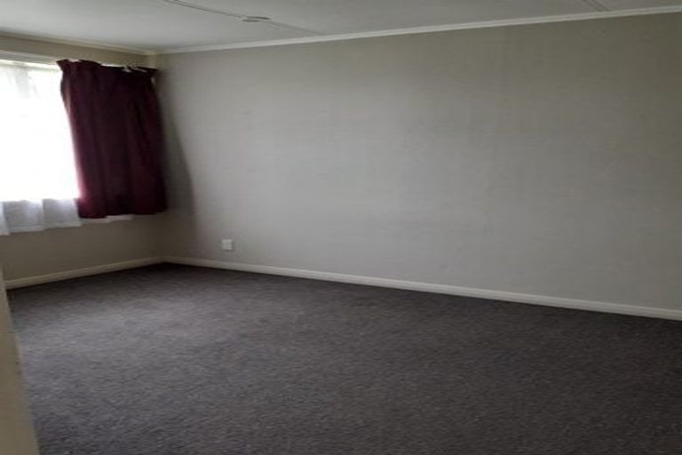 Photo of property in 39 Kenney Crescent, Fairfield, Hamilton, 3214