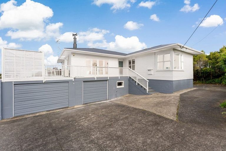 Photo of property in 1/113 Coronation Road, Hillcrest, Auckland, 0627