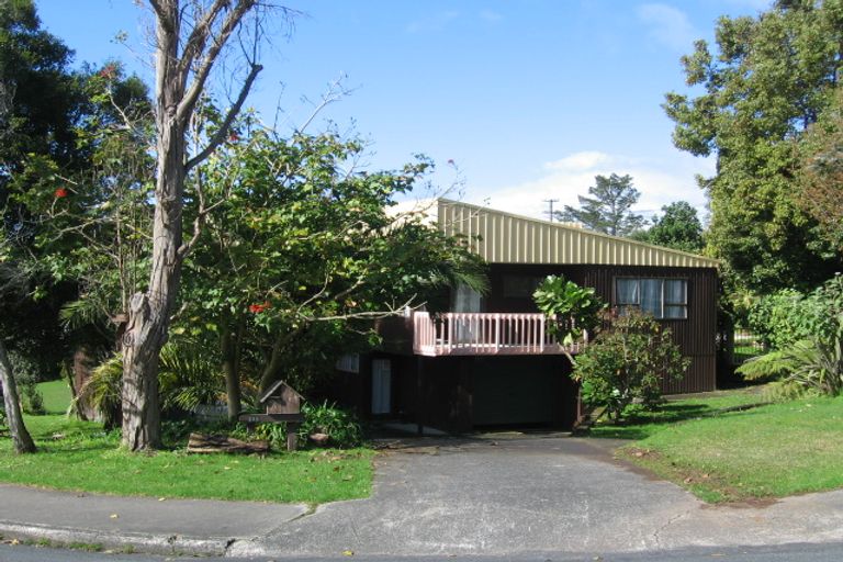 Photo of property in 122 Anzac Road, Morningside, Whangarei, 0110