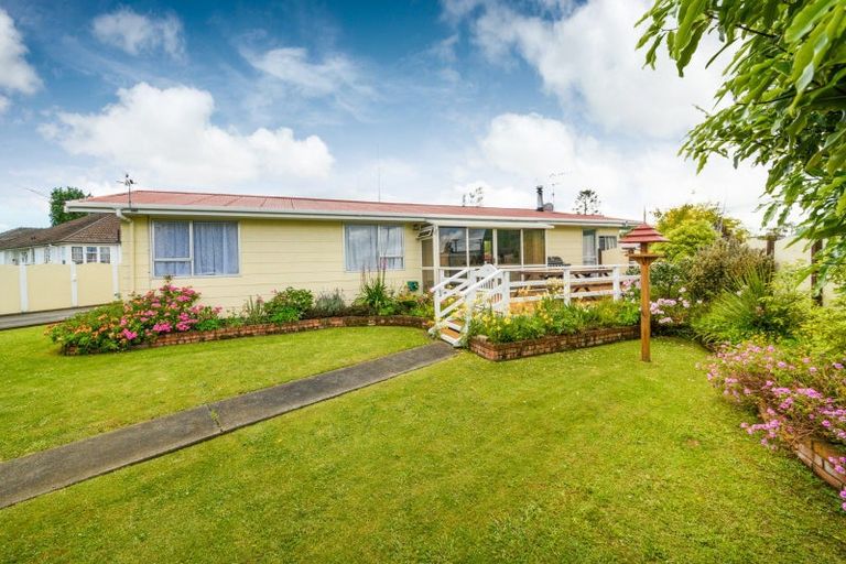 Photo of property in 22 Beaven Street, Marton, 4710