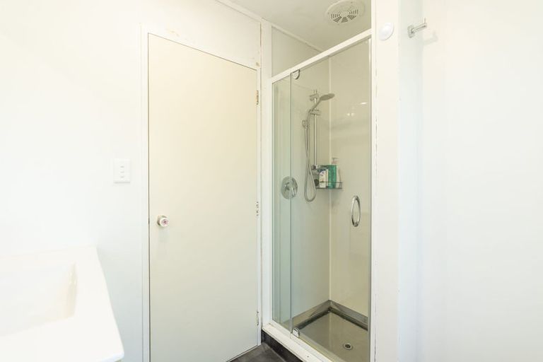 Photo of property in 34a Geraldine Crescent, Cloverlea, Palmerston North, 4412