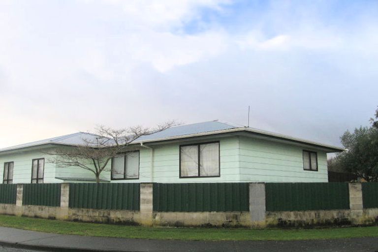 Photo of property in 10 Peary Crescent, Flaxmere, Hastings, 4120