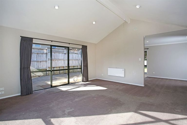 Photo of property in 4 Max Short Drive, Pukekohe, 2120