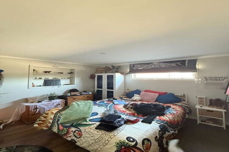 Photo of property in 99 Kitchener Road, Waiuku, 2123