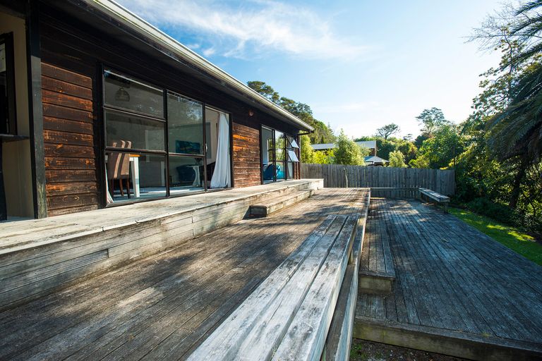 Photo of property in 15 Magnolia Street, Outer Kaiti, Gisborne, 4010