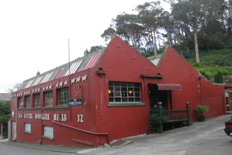 Photo of property in 32a Main Street, Hospital Hill, Napier, 4110
