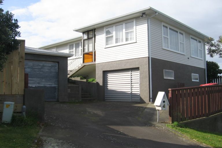 Photo of property in 4 Erris Street, Johnsonville, Wellington, 6037