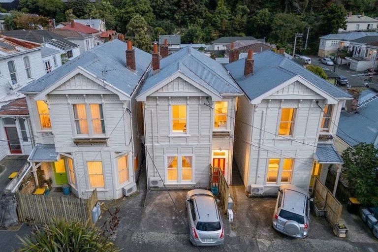 Photo of property in 72-76 Tasman Street, Mount Cook, Wellington, 6021
