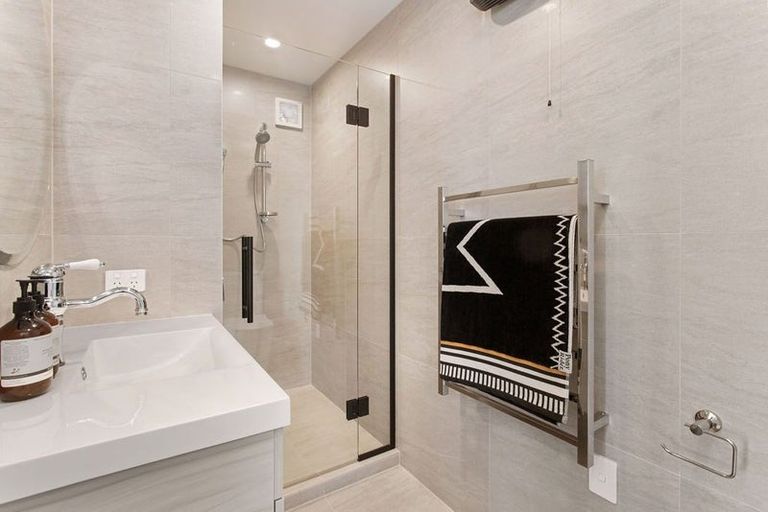 Photo of property in 1/13 Moa Place, Christchurch Central, Christchurch, 8013