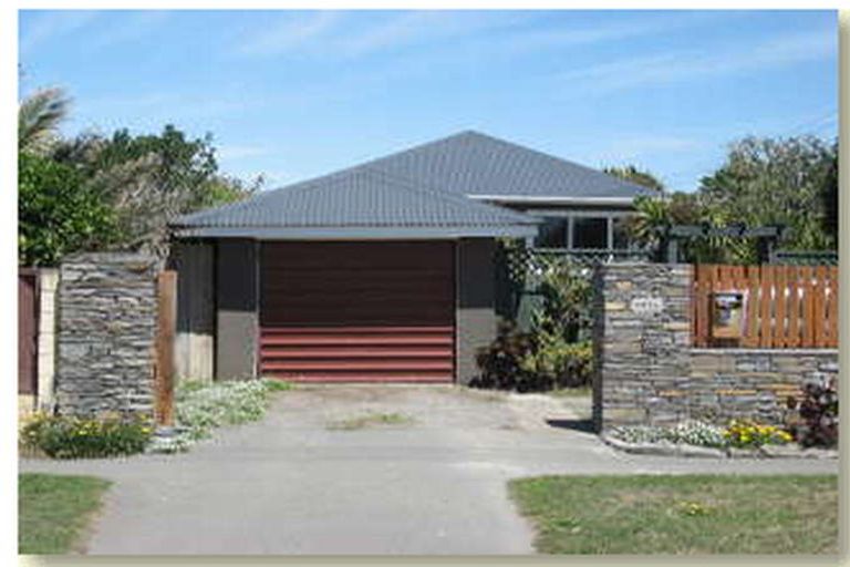 Photo of property in 392a Marine Parade, South New Brighton, Christchurch, 8062