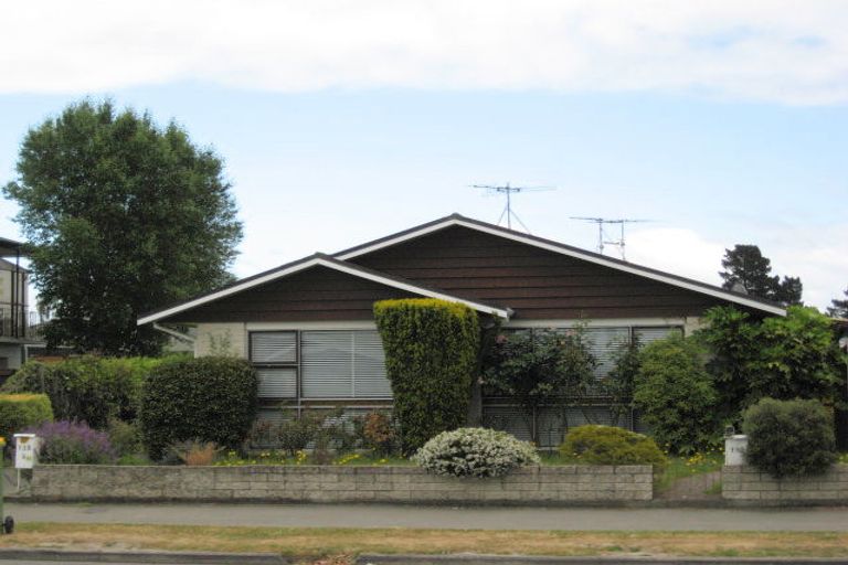 Photo of property in 2/113 Roydvale Avenue, Burnside, Christchurch, 8053