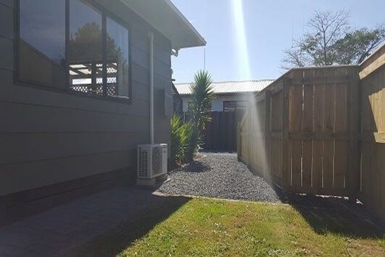 Photo of property in 23a Garland Drive, St Andrews, Hamilton, 3200