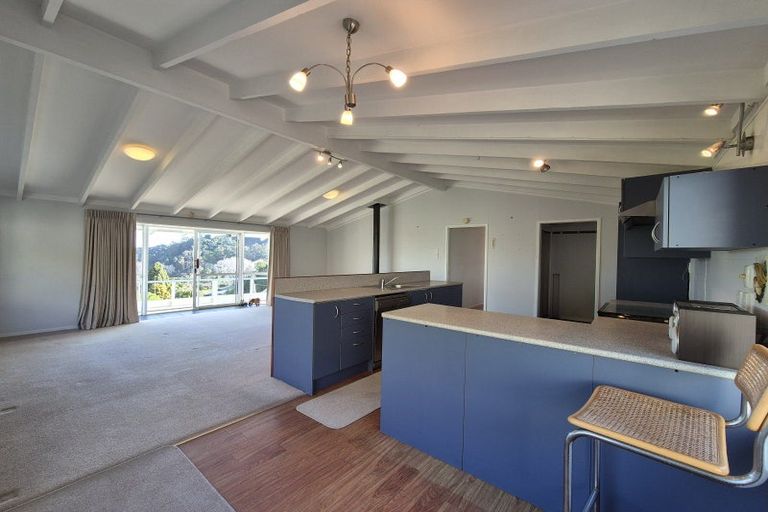 Photo of property in 121 James Street, Coromandel, 3506