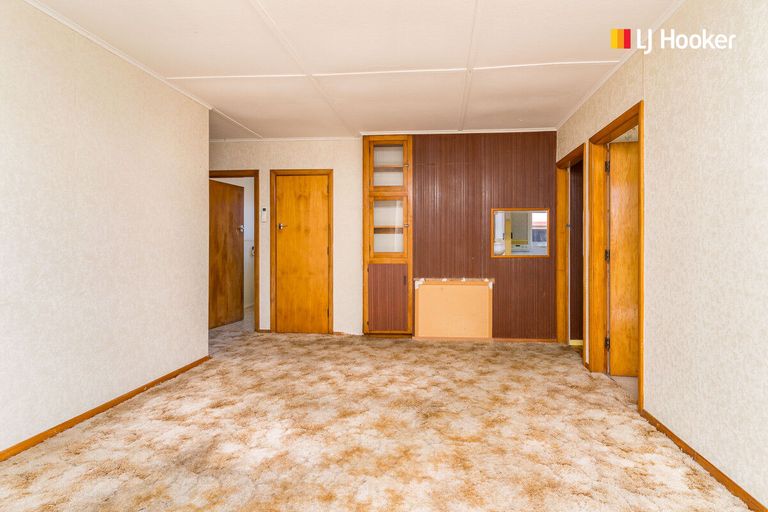 Photo of property in 1 Carlyle Road, Mosgiel, 9024