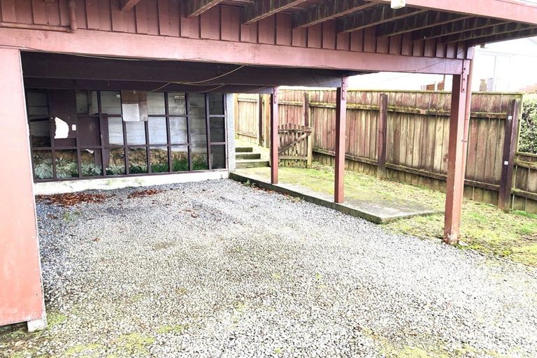 Photo of property in 5b Reese Jones Grove, Maungaraki, Lower Hutt, 5010