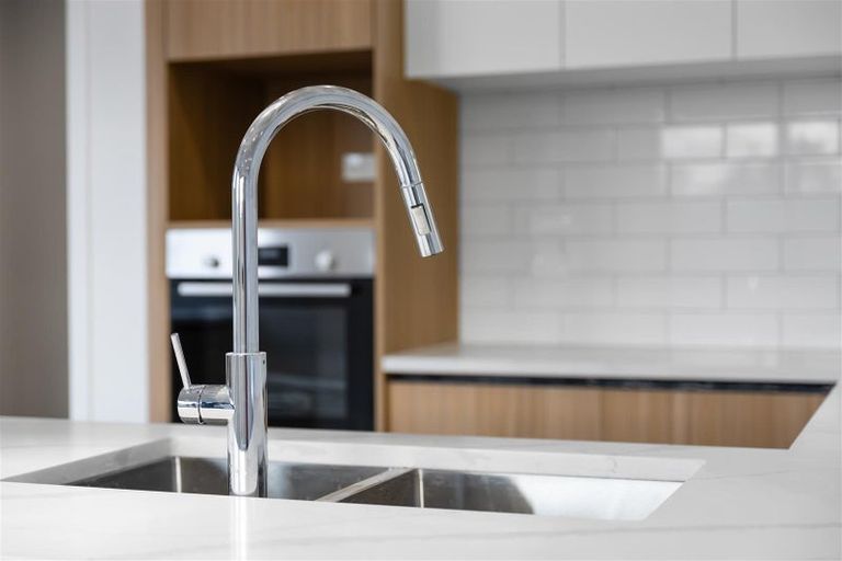 Photo of property in 12 Kautawa Lane, Massey, Auckland, 0614