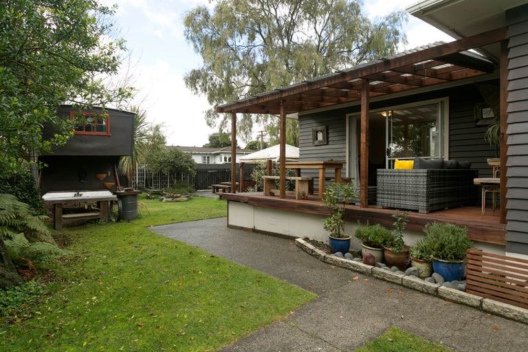 Photo of property in 23 Te Hatepe Avenue, Taupo, 3330