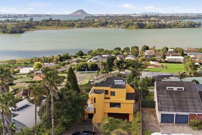 Photo of property in 29 Victory Street, Welcome Bay, Tauranga, 3112