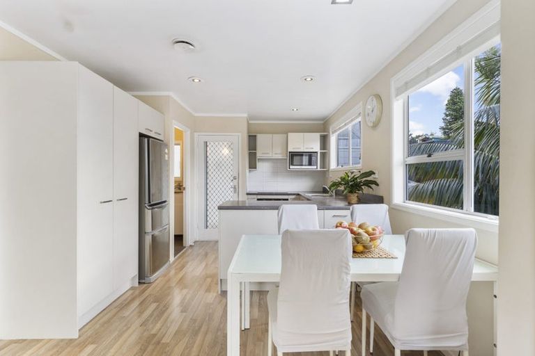 Photo of property in 1/25 Imogene Way, Half Moon Bay, Auckland, 2012