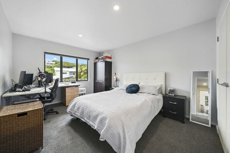 Photo of property in 41 Samwell Drive, Whitby, Porirua, 5024
